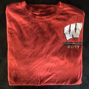 Wisconsin Badgers LS tee shirt